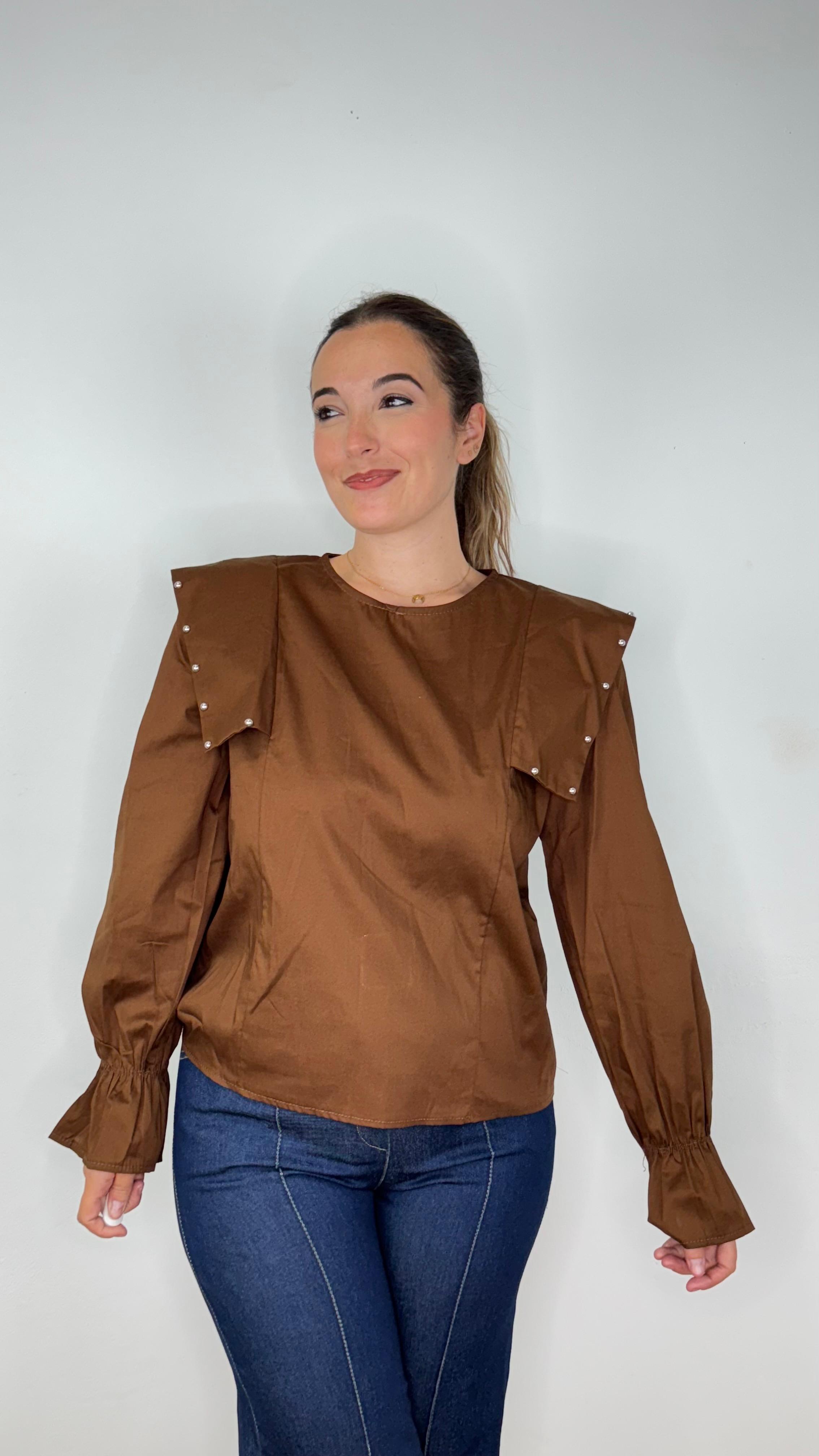 Camisa Tachuelas Marrón