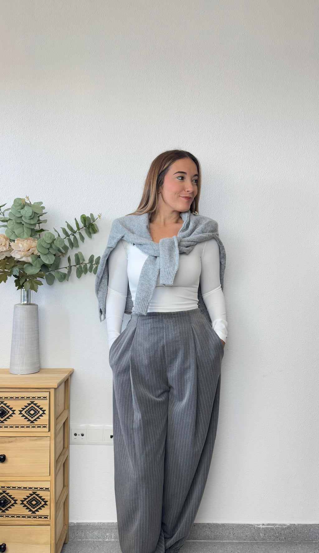 Pantalón Ballon Gris Rayitas