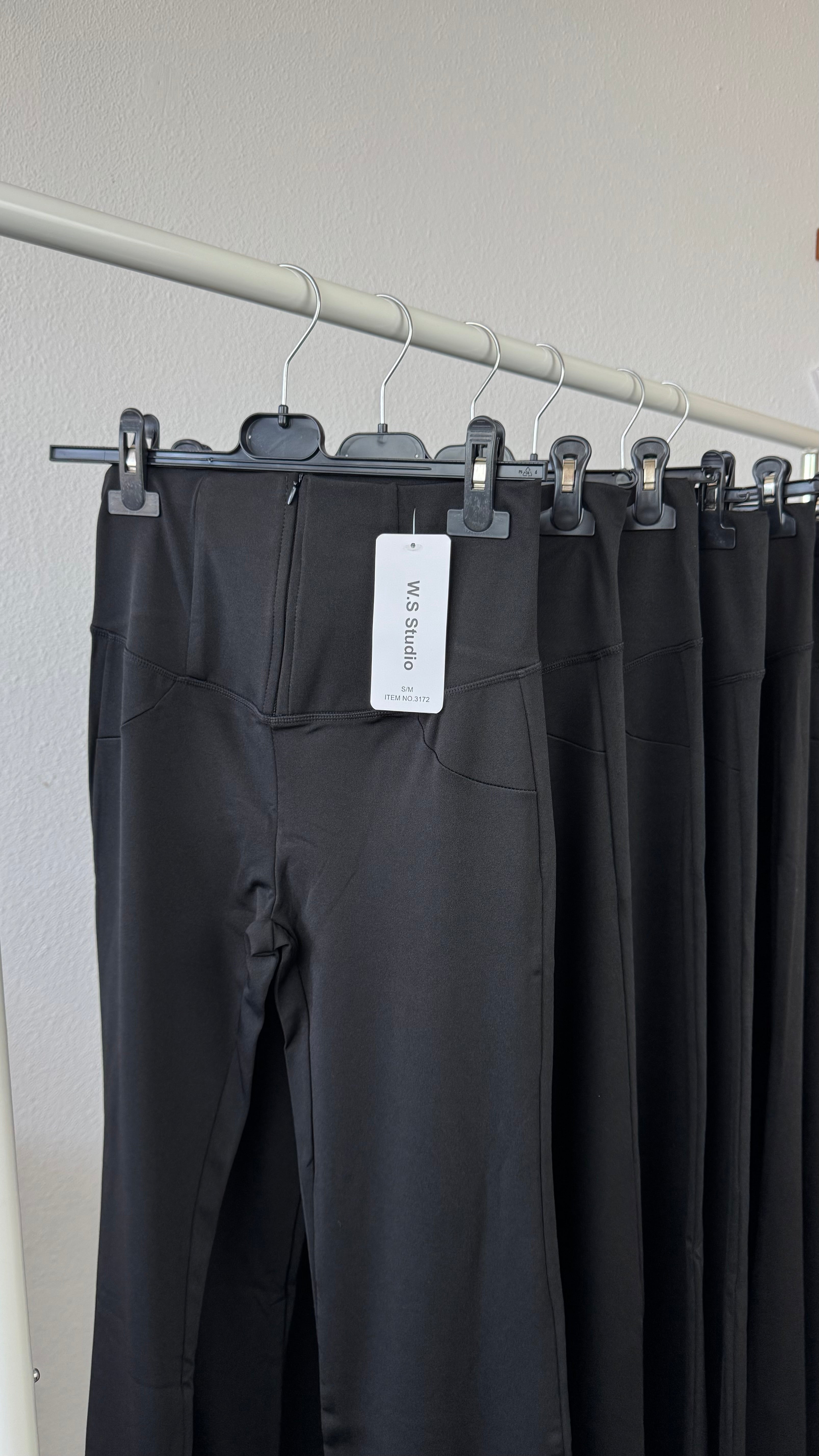 Legging anti lejía negros campana