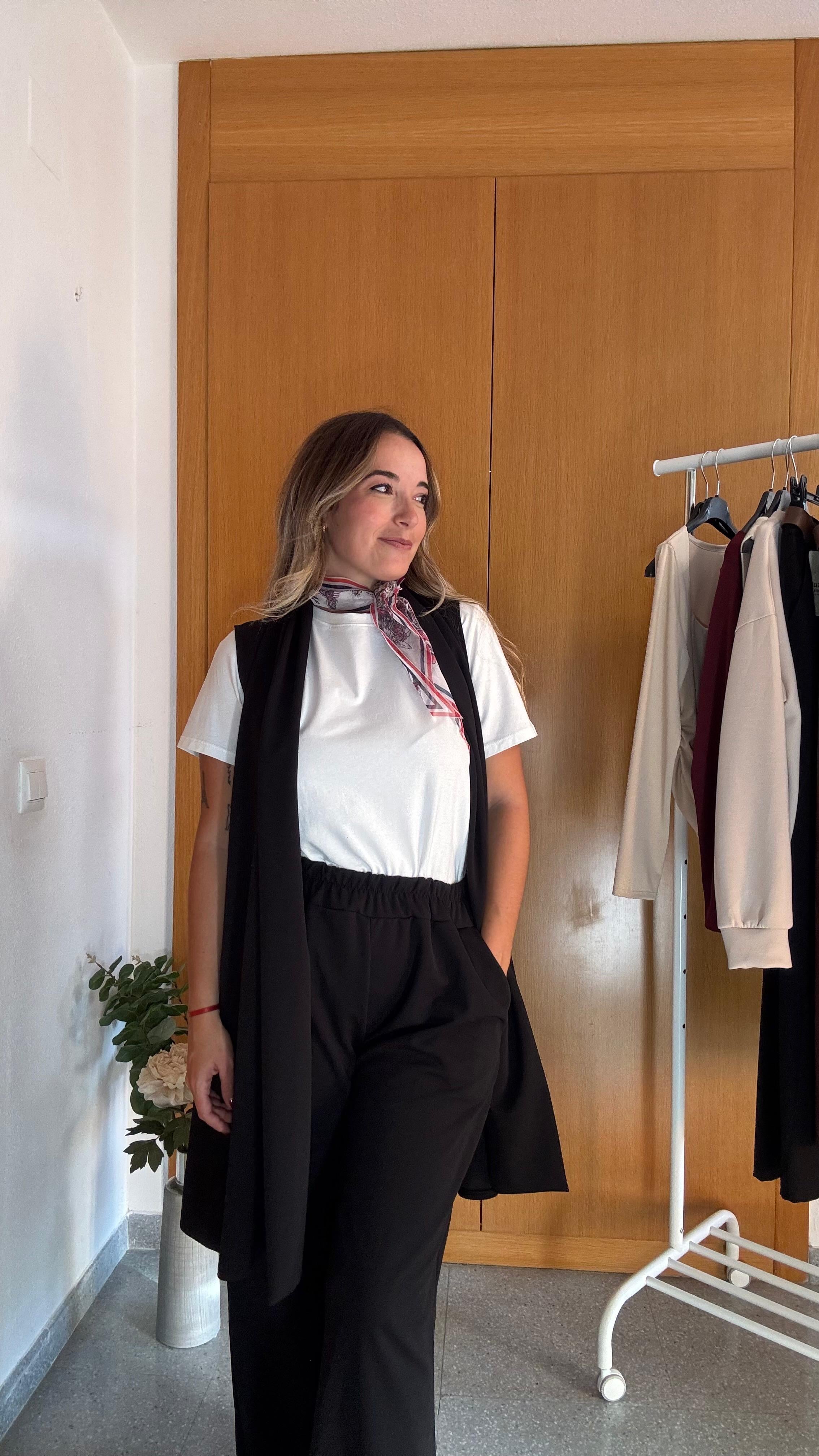 Camiseta Blanca + pañuelo
