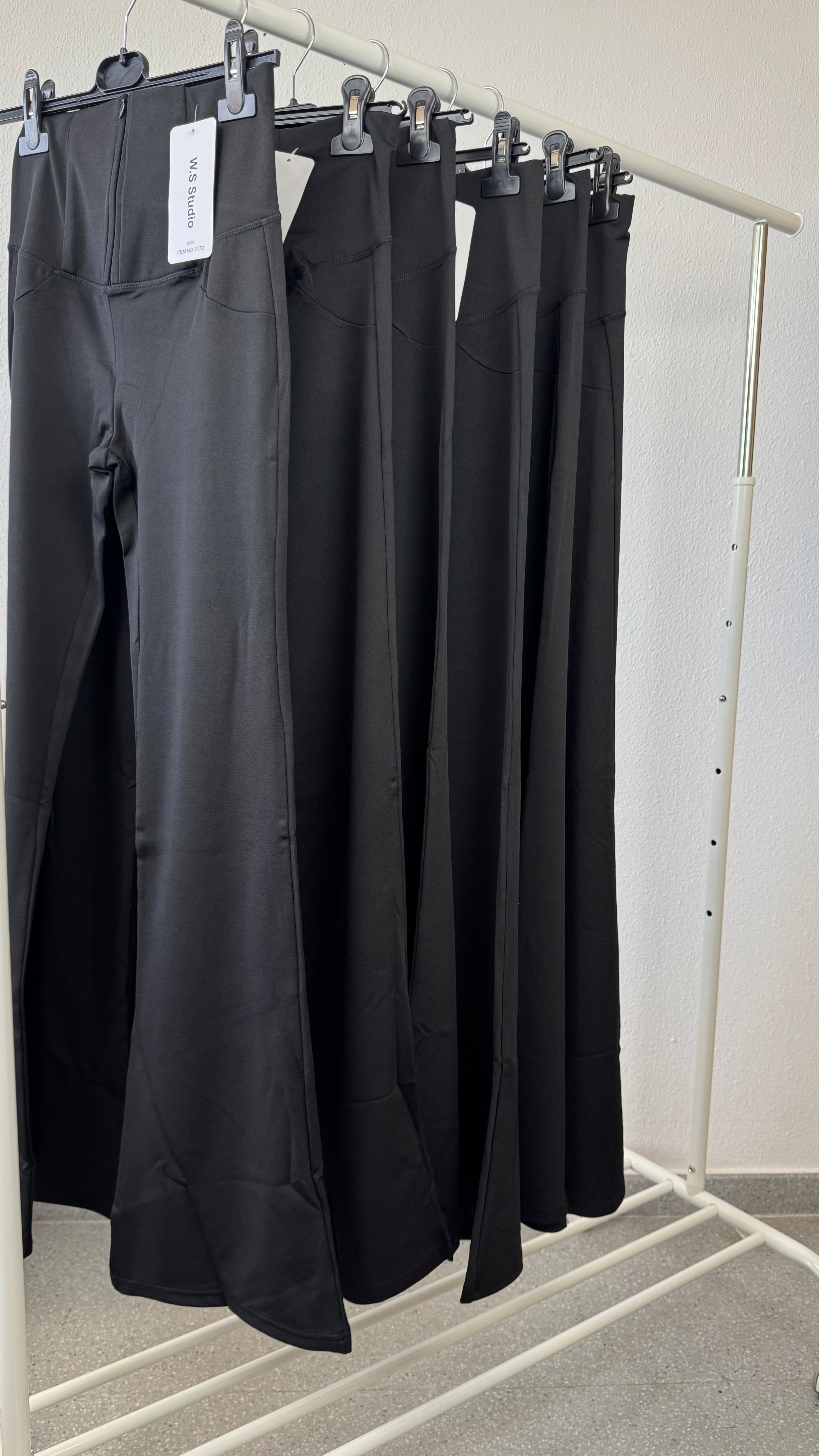 Legging anti lejía negros campana