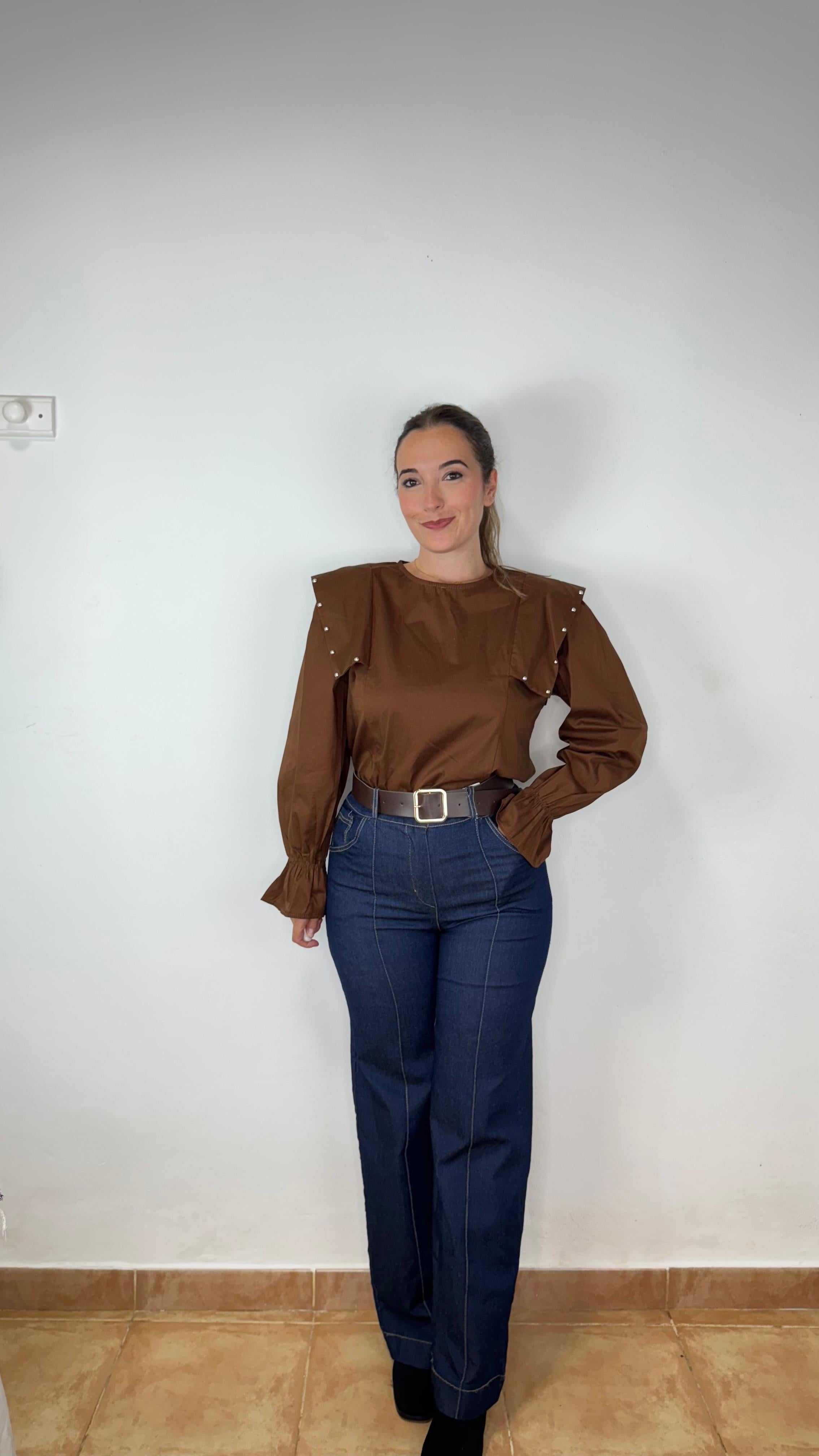 Camisa Tachuelas Marrón